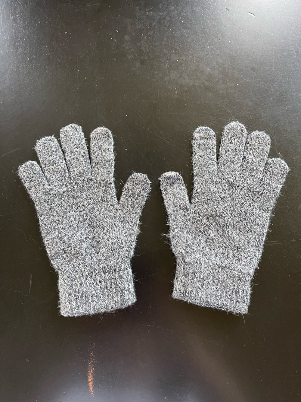 Old Navy Marled Knit Gloves
